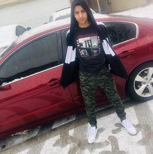 Meet your Posher, Rony